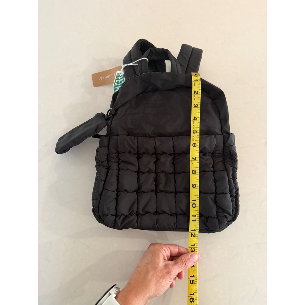 Bagsmart Black Puffy Quilted Backpack with Detachable Pouch NWT - Picture 6 of 6